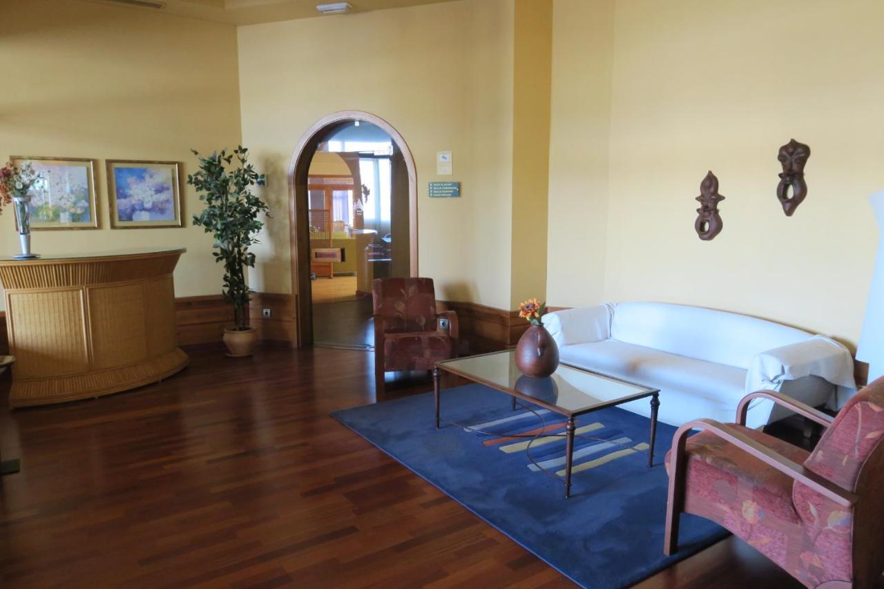 Hotel Las Eras ซาฟรา ภายนอก รูปภาพ